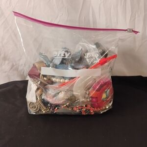 Vintage Costume Assorted Jewelry Lot